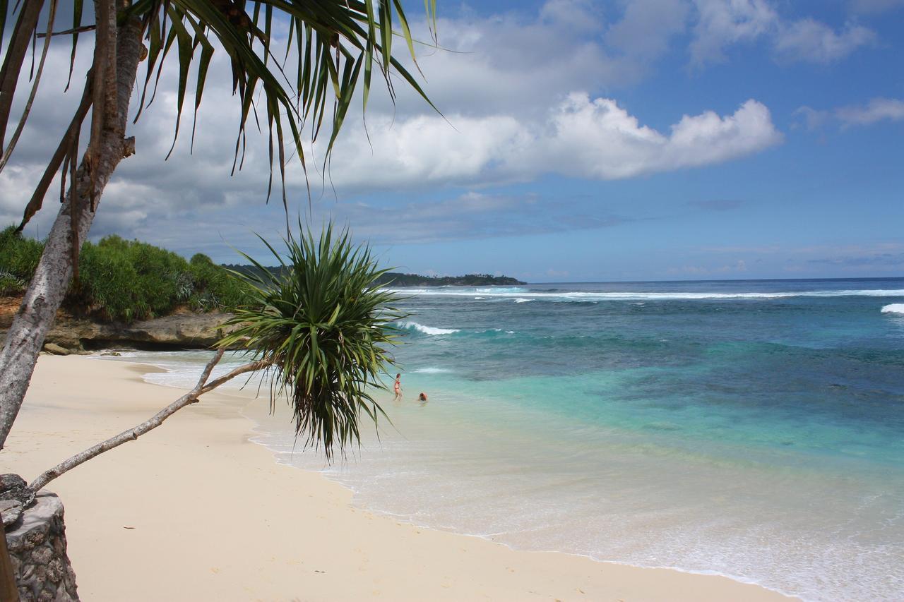 Dream Huts Resort Lembongan